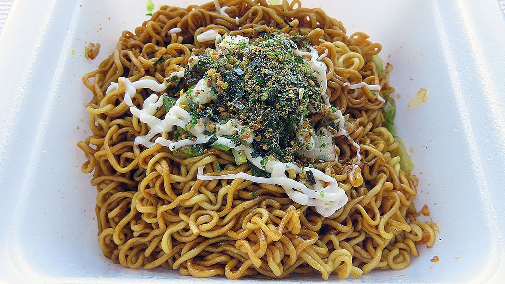 일본컵라면 야끼소바 UFO/잇페이짱